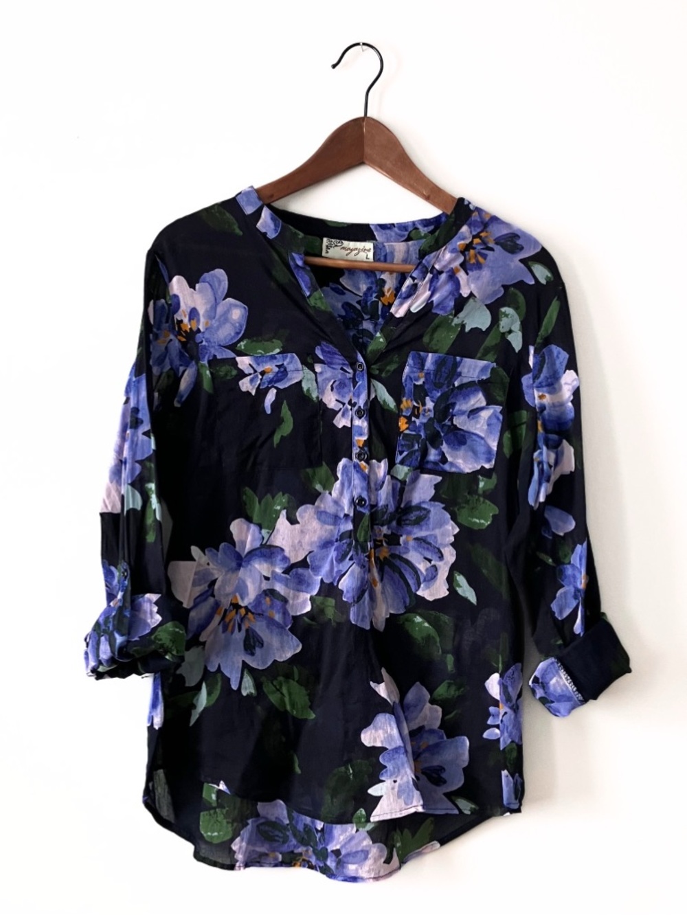 Women’s Floral Button-Front Blouse in Dark Navy & Purple